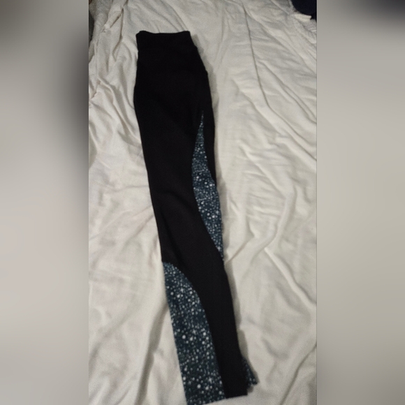 POPFit Leggings size small - Picture 2 of 5
